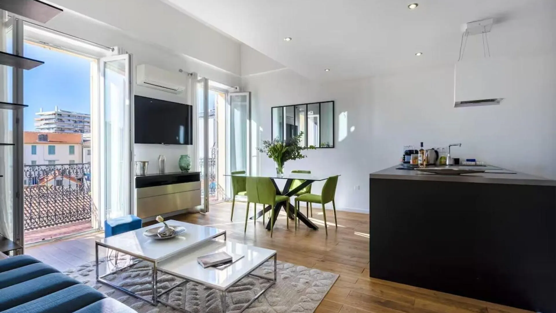 Apartement Forville By Halldis Cannes
