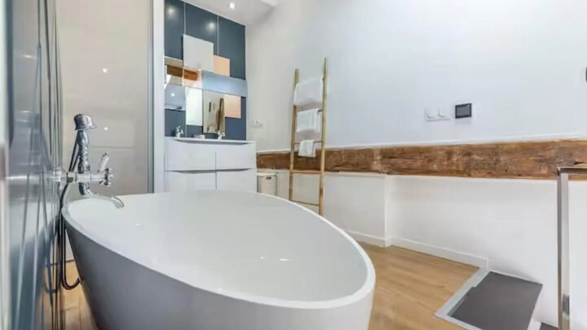 Apartment Apartement Forville By Halldis Cannes